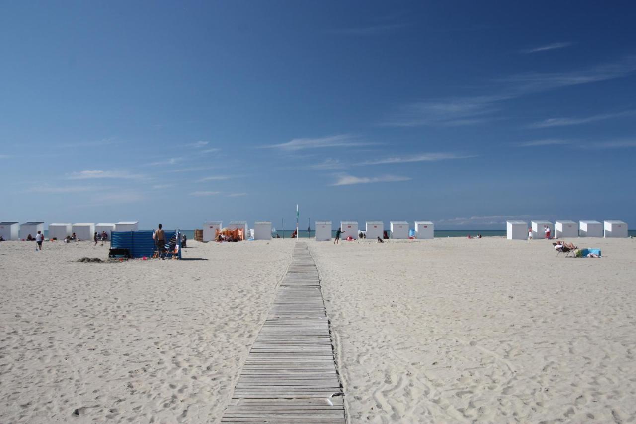 Vakantiehuis 6 pers, Oostduinkerke aan zee Koksijde Buitenkant foto